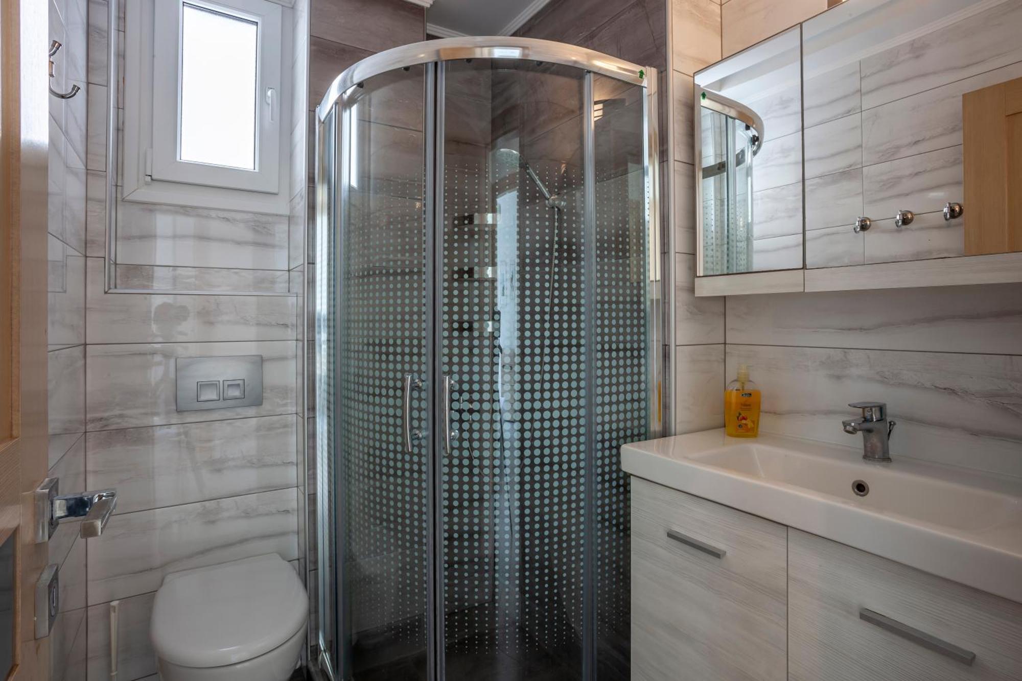 Aleksia Seaside Deluxe Apartment 페프코초리 외부 사진