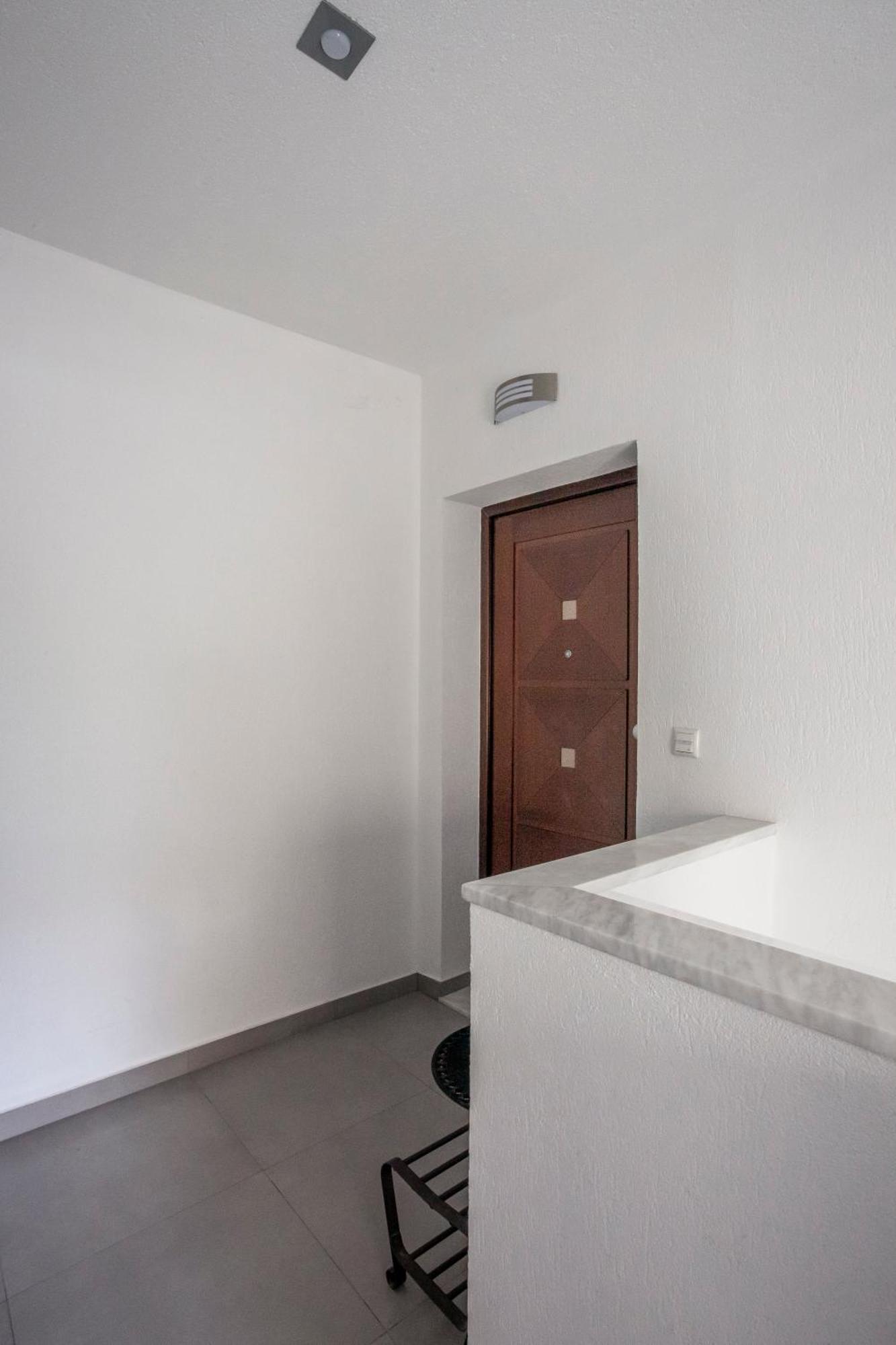 Aleksia Seaside Deluxe Apartment 페프코초리 외부 사진